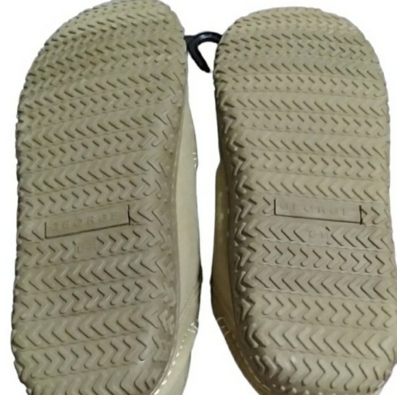 Size 13-14 - Picture 3 of 3